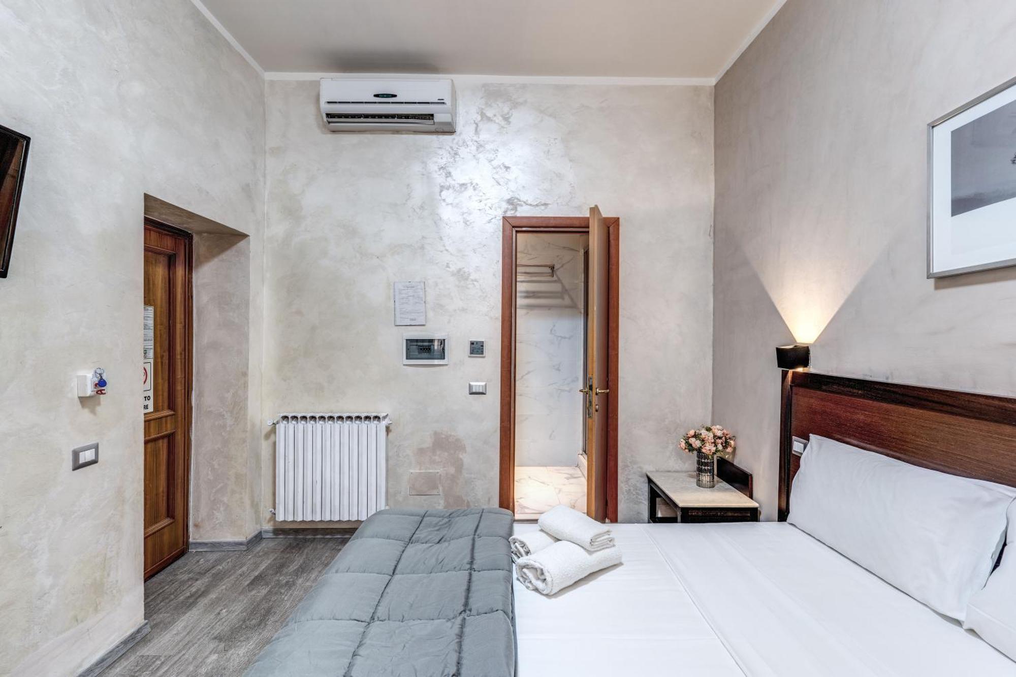 Family House * Roma